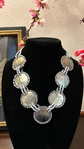 Mohea mop necklace