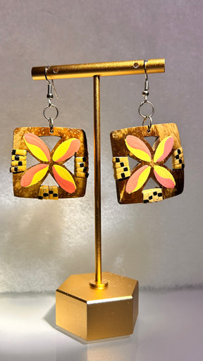 Woven coconut earrings