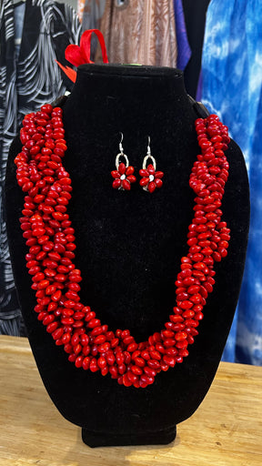 Lopa seed necklace set