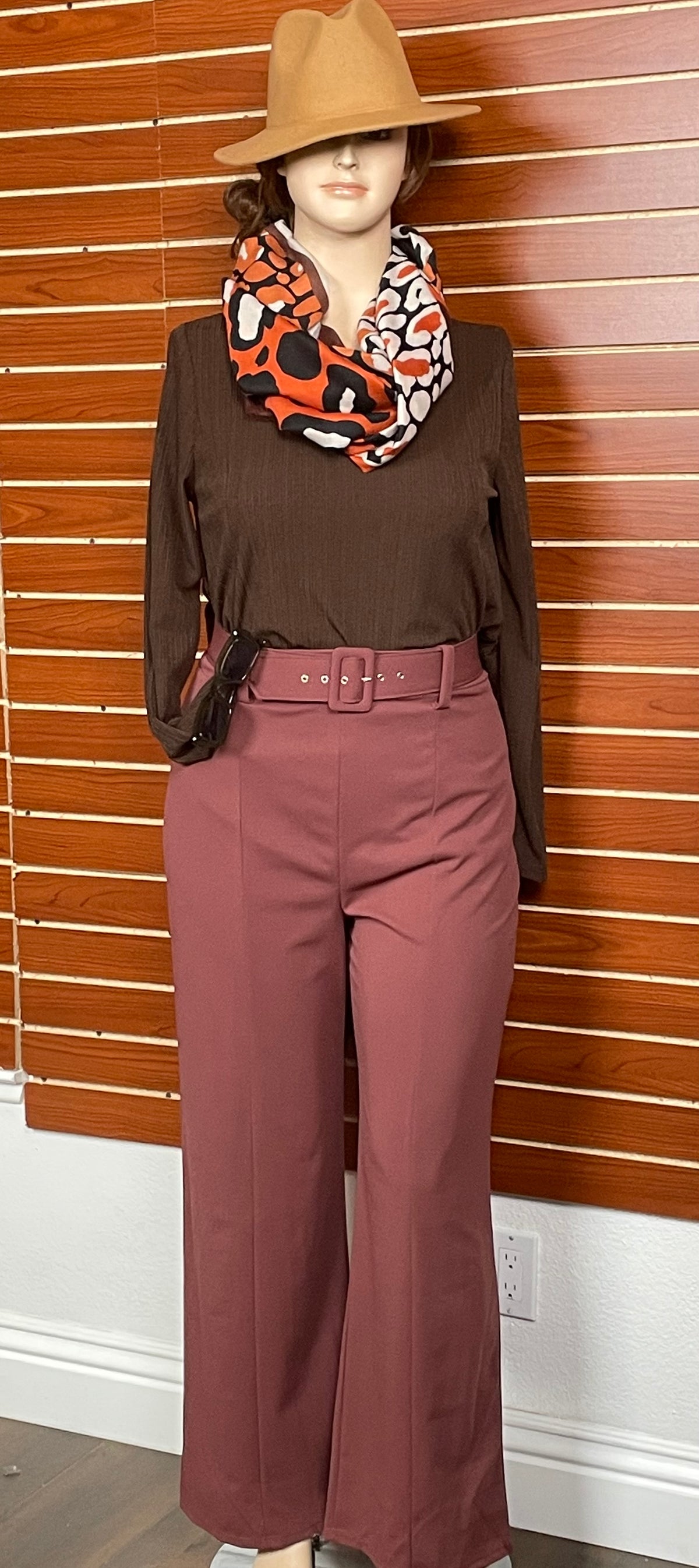 Sophia Curvy Trouser Pant with belt