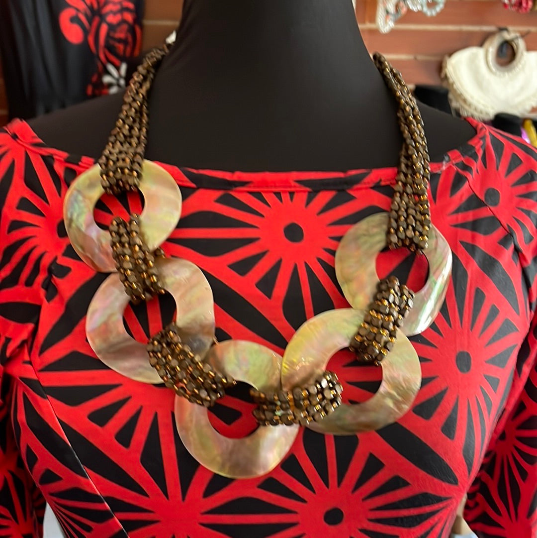 Nuanua Necklace