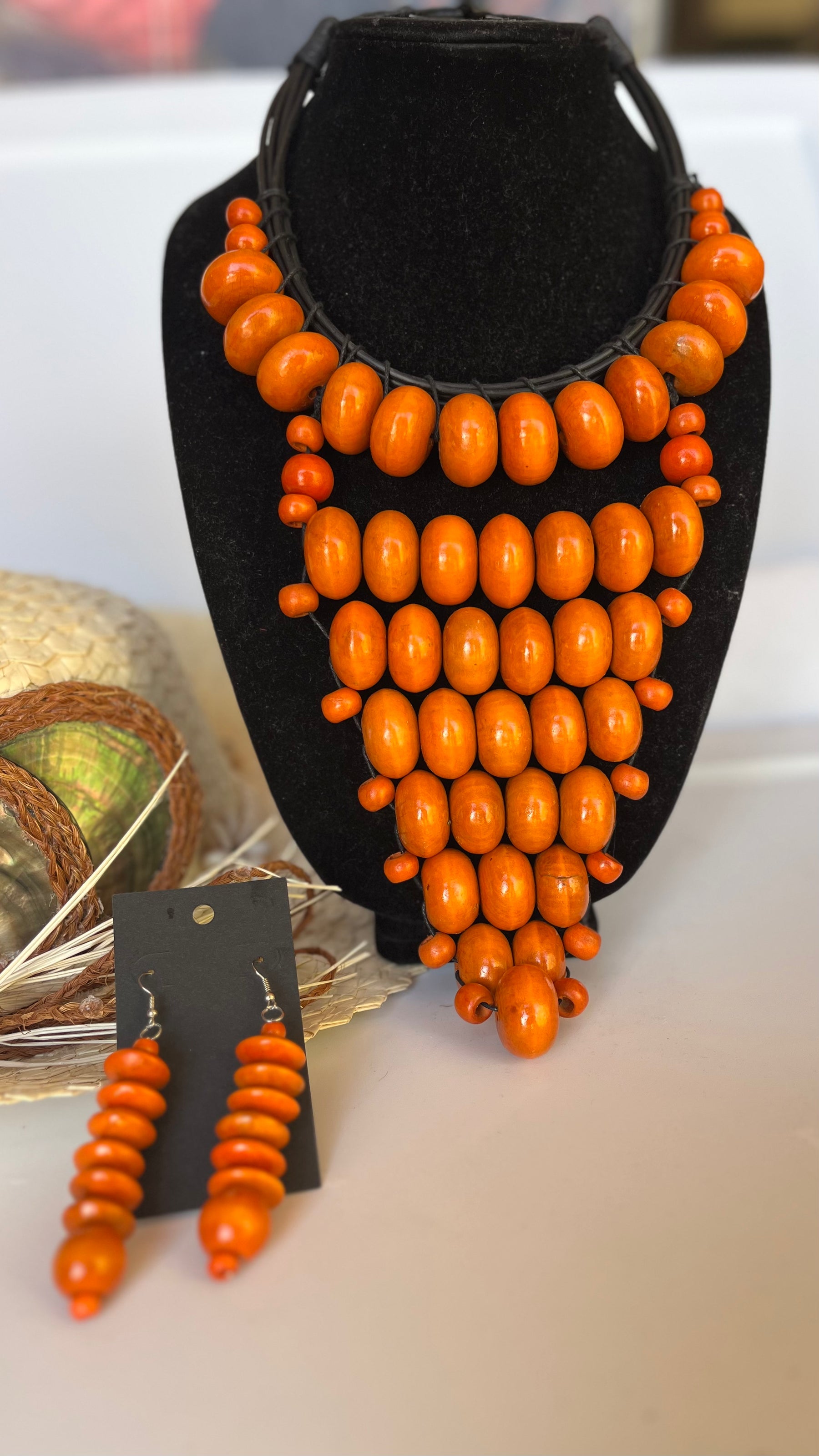 Triangle statement necklace set